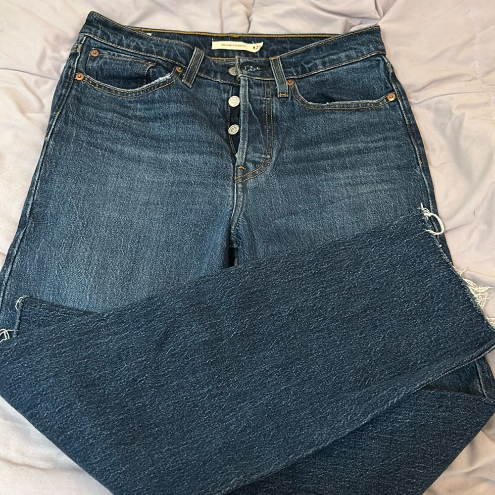 Levi’s: Wedgie Straight Jeans